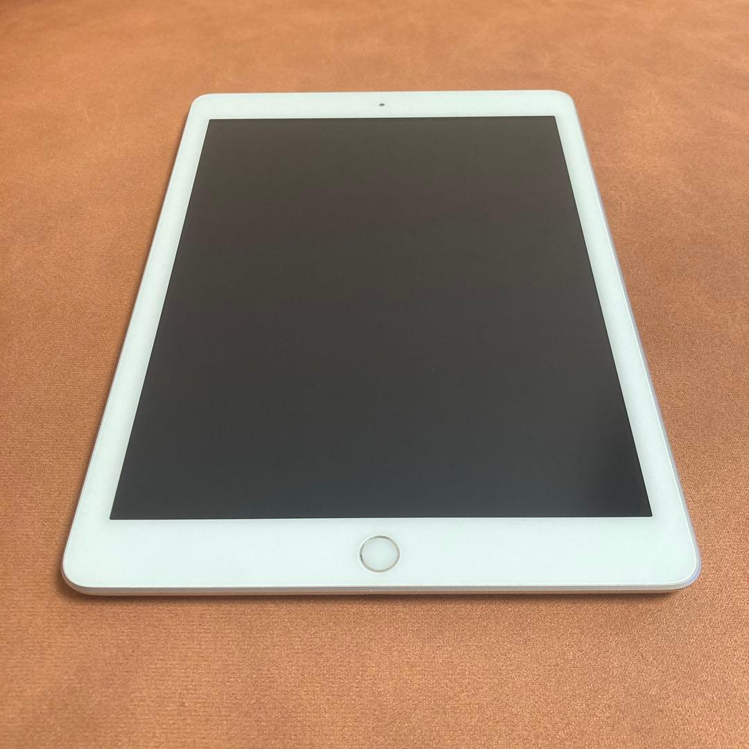 756【早い者勝ち】電池最良好☆iPad5 第5世代 32GB WIFIモデル☆