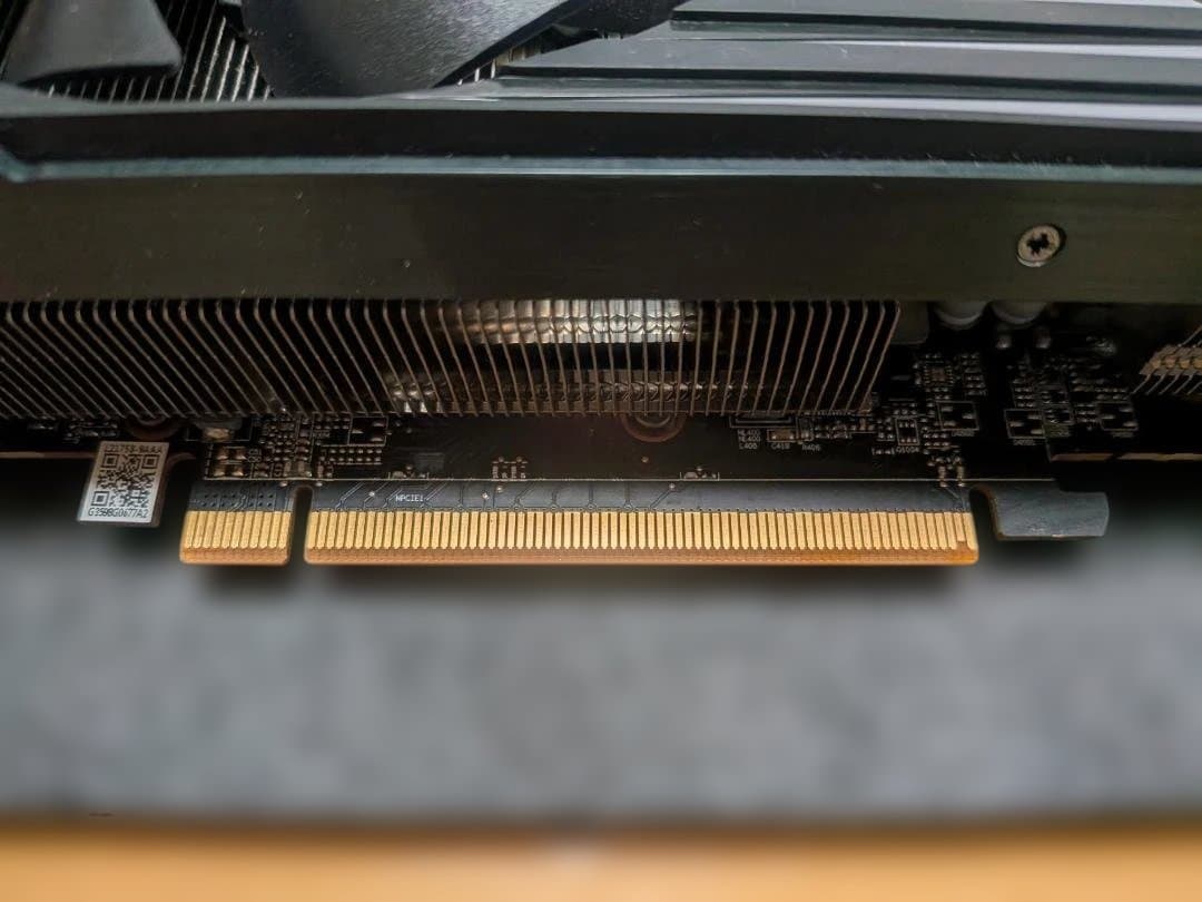 PowerColor RX 6600 XT Red Devil 8GB 外箱付