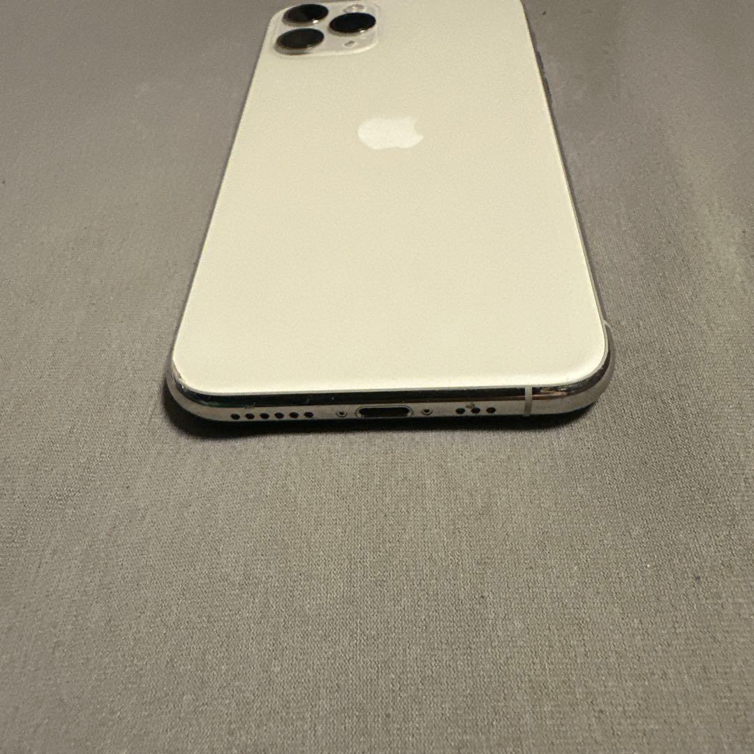 iPhone 11 pro 64GB SiMフリー バッテリー100%