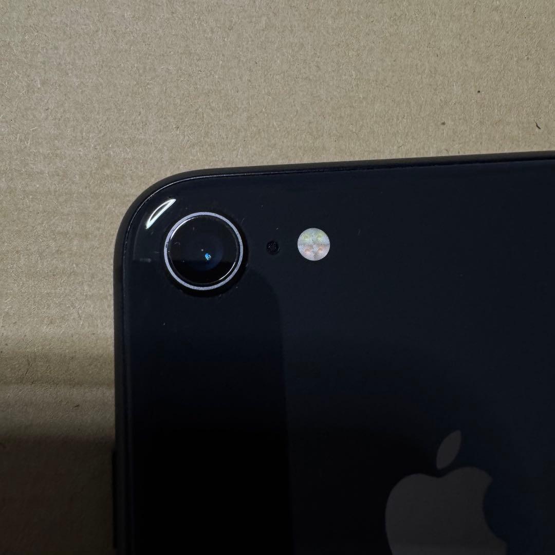 iPhone8 64GB ブラック SIMフリー バッテリー98%