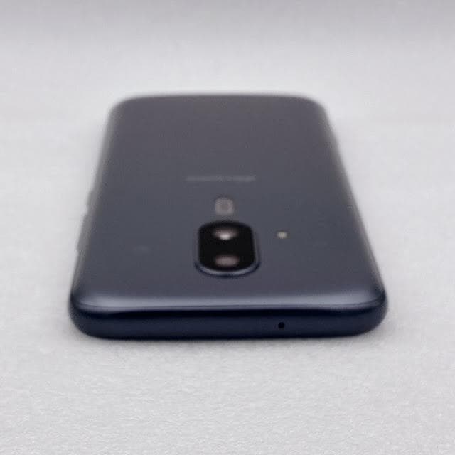 【未使用級】Docomo らくらくスマートフォン F-53E チャコールグレー