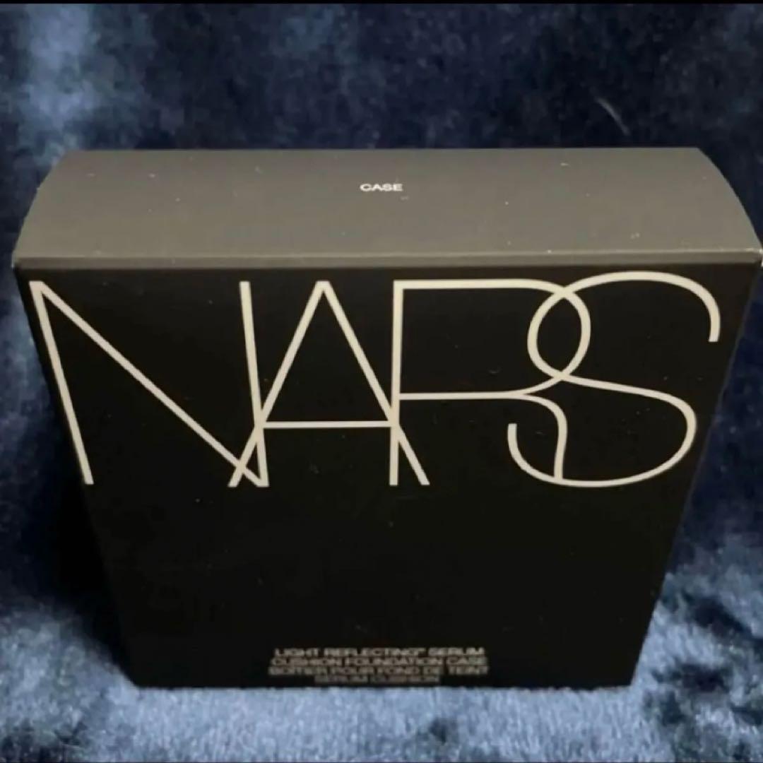 NARS ライトリフレクティング セラムクッションファンデーション 03794