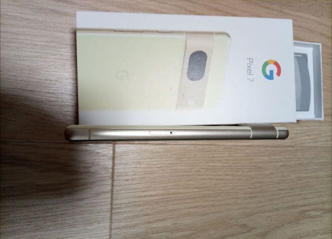 Google Pixel 7 レモングラス 本体ケース等おまけ付き（画面難有り）