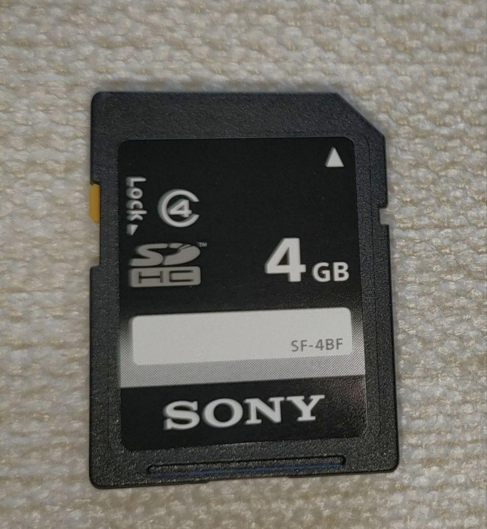 Nikon　COOLPIX　A10　シルバー　デジタルカメラ
