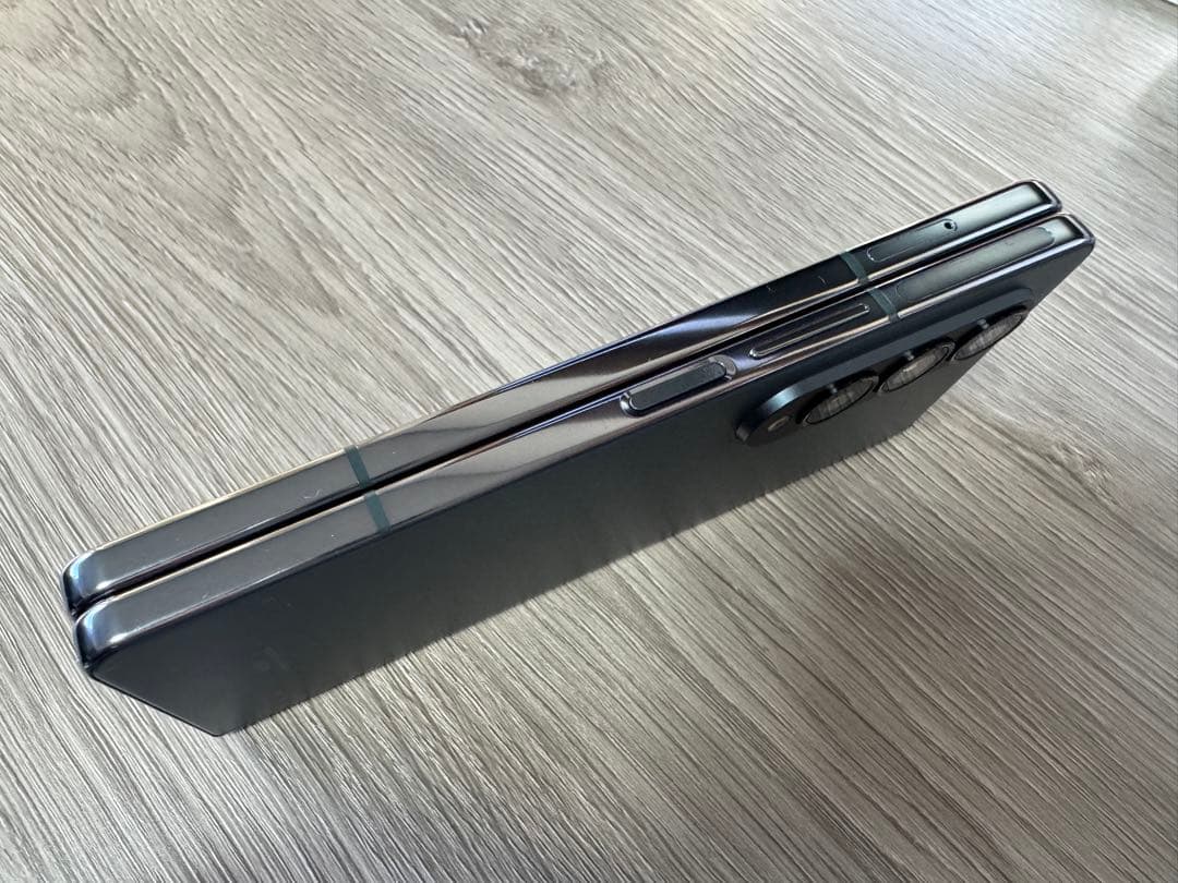 Galaxy Z Fold 4 本体