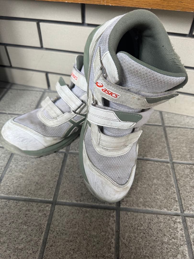 asics ハイカット安全靴 ホワイト/グレー