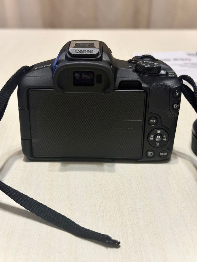 Canon EOS R50 レンズセットカメラ本体