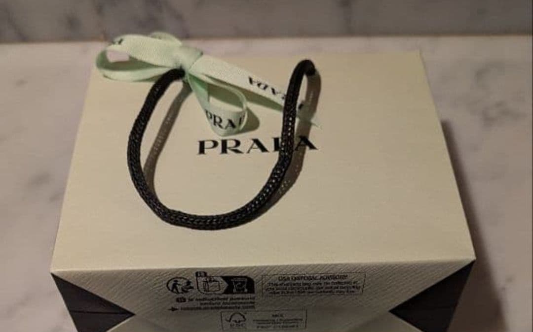 【新品未開封】PRADA PARADOXE オードパルファム30mL