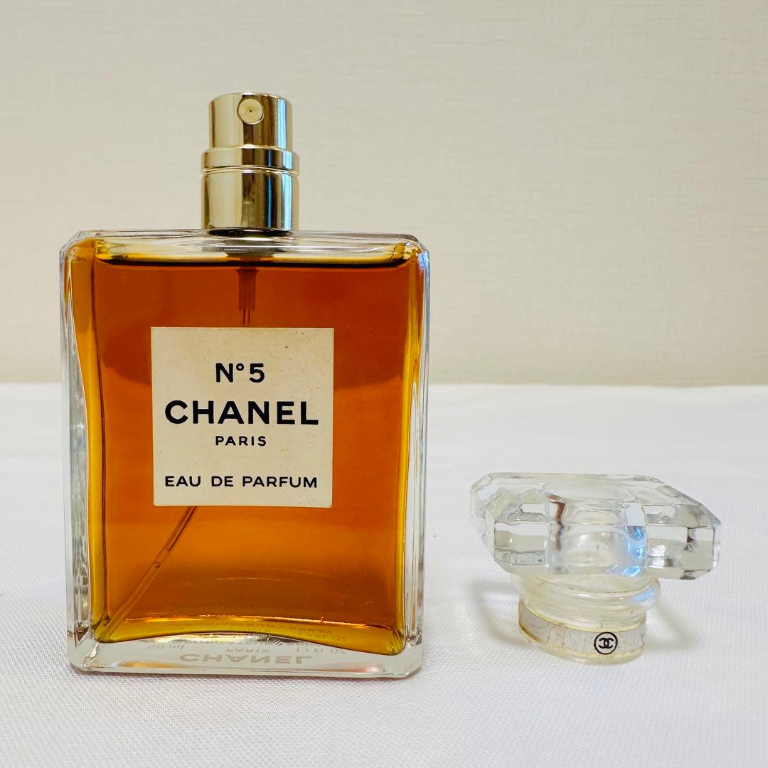 新品　CHANEL シャネル　N°5 オードパルファム  香水　50ml