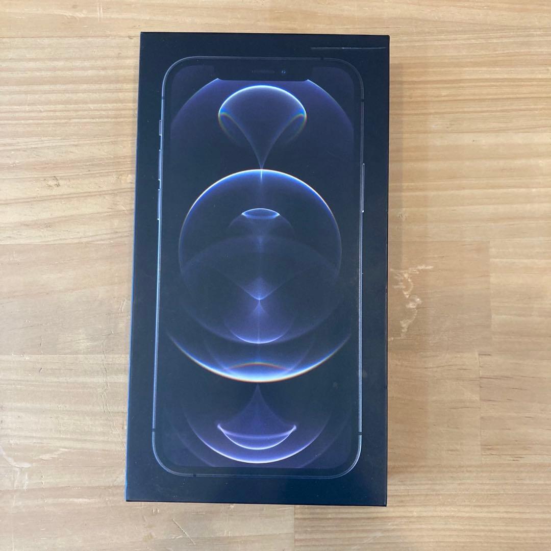 iPhone 12 Pro 256GB 美品　グラファイト新品バッテリーおまけ付