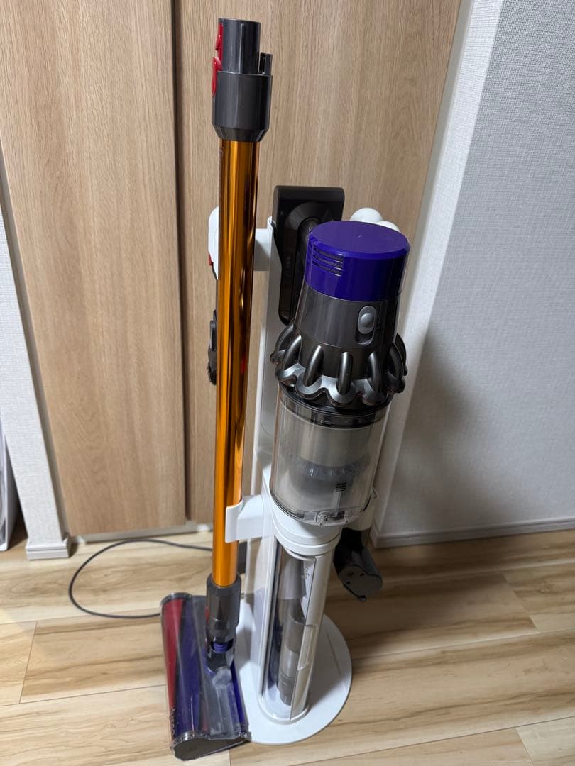 Dyson （ダイソン）　掃除機 V10 ドッグ一式