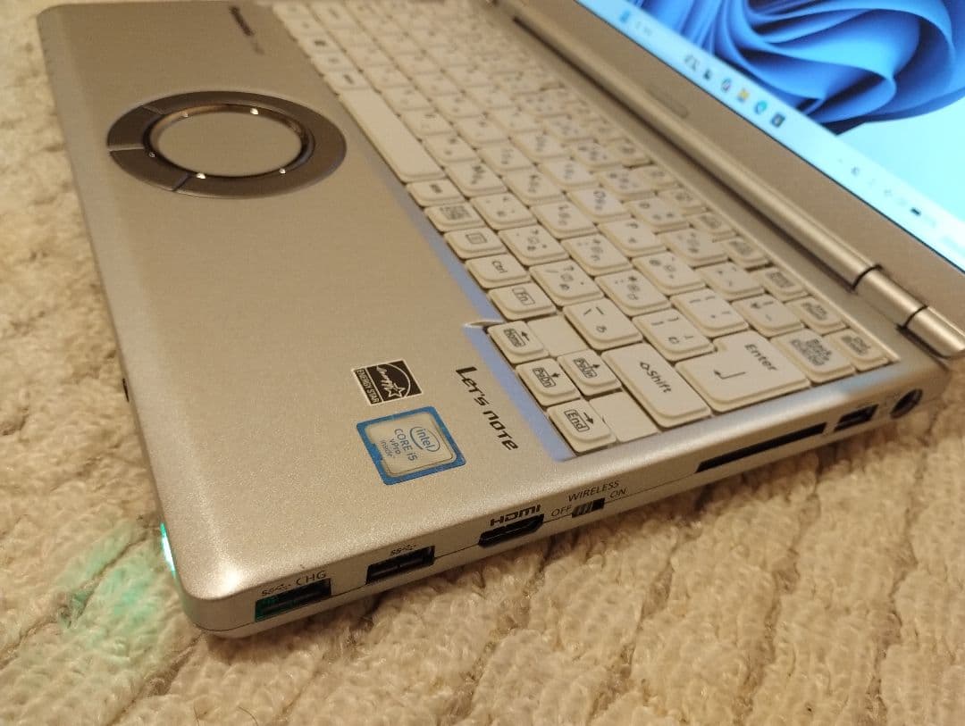 メモリ4GB Panasonicノートパソコン中古稼働品