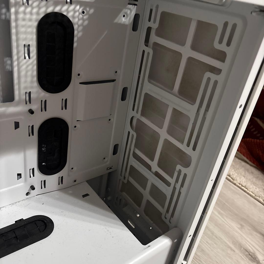 Corsair ミドルタワー型PCケース