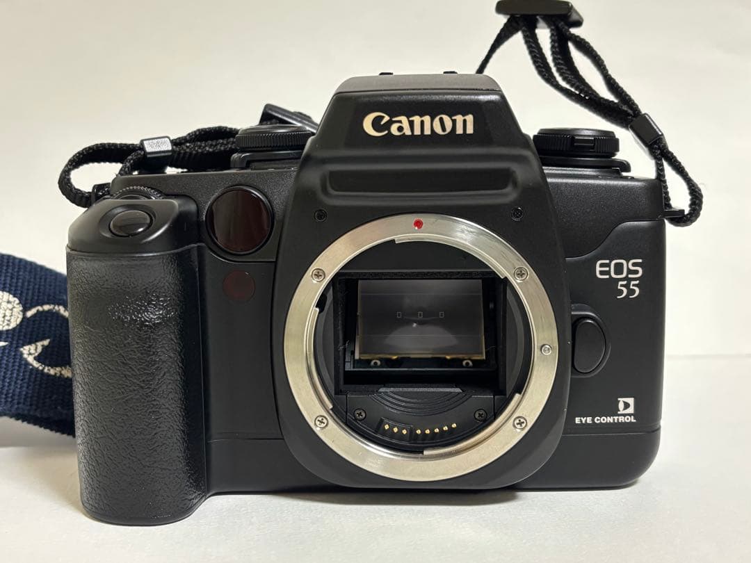 フィルム一眼レフ Canon EOS55 ブラック35-135mmレンズ付