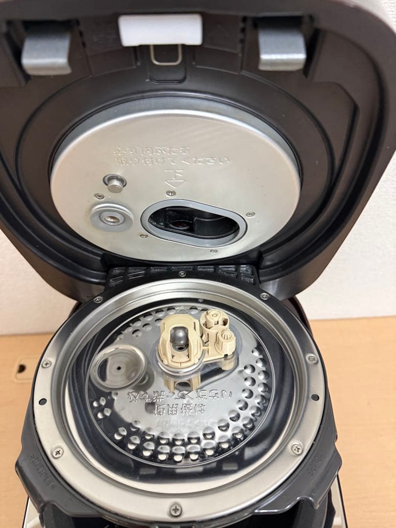 TOSHIBA 東芝 真空圧力IH炊飯器 RC-10VXE3 5.5合