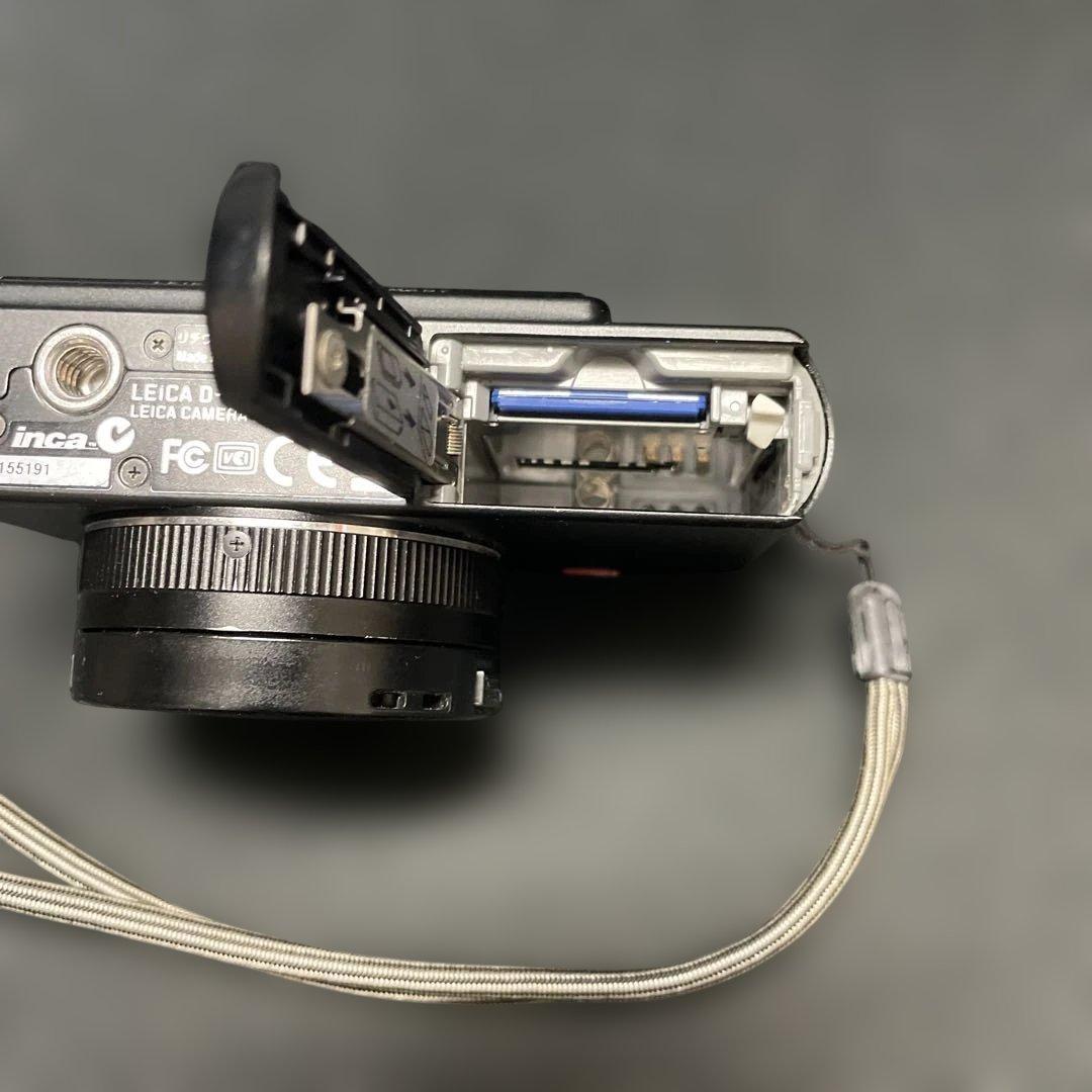 ライカLEICA C11 デジタルカメラ 本体とバッテリー充電器付きジャンク