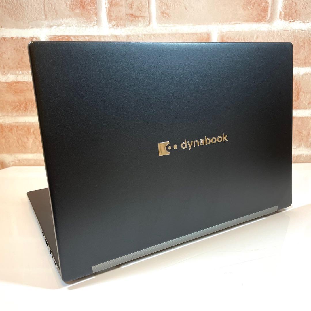 ★美品★ 2022年製 i5-1245U 16GB dynabook ZZ4