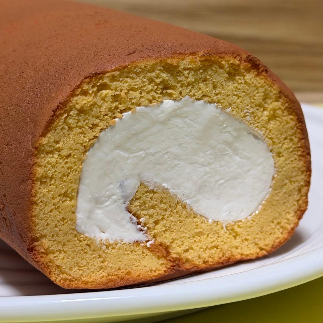 【約15cm】ロールケーキ 食品サンプル リアル 生クリーム ディスプレイ用
