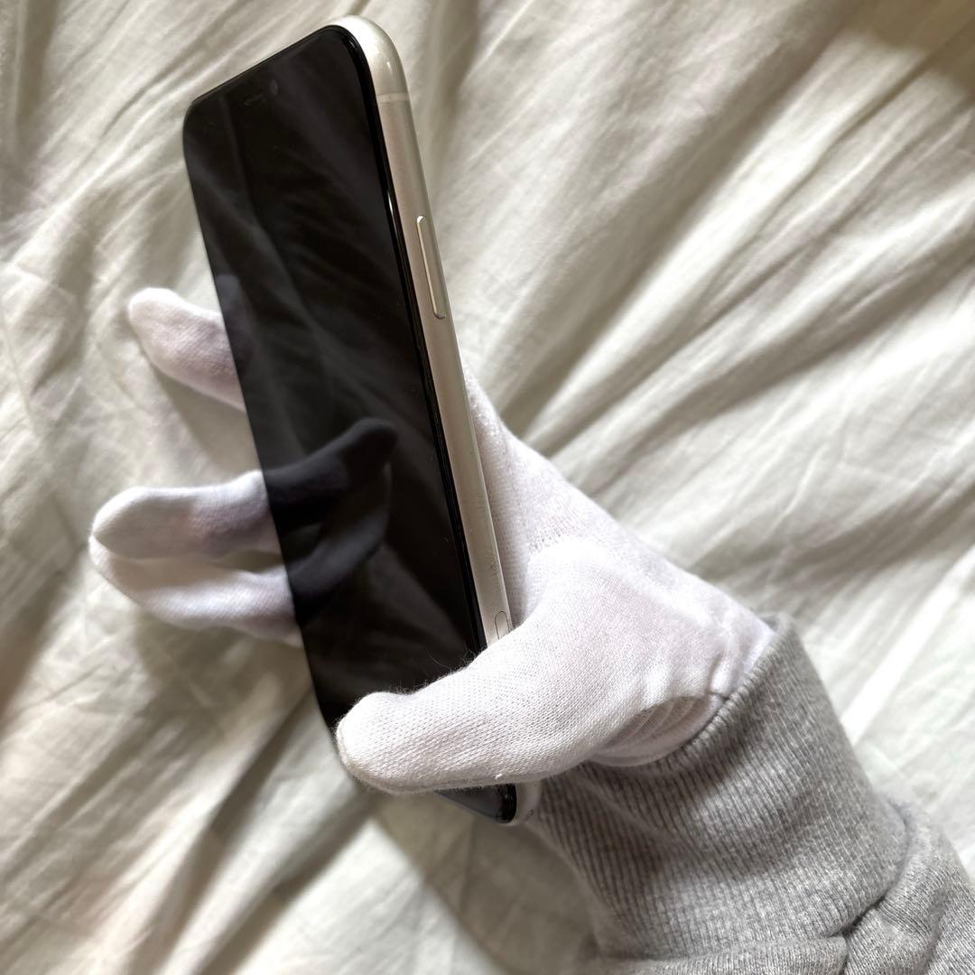 スマートフォン本体 Apple iPhone11