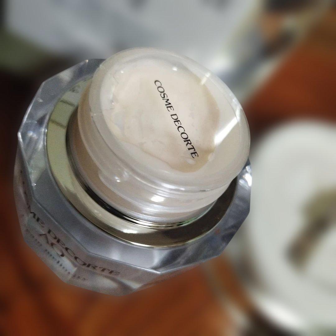 COSME DECORTE AQクリームミリオリティ 45g