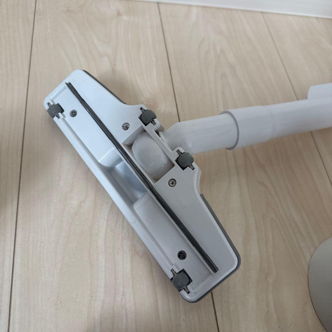 Makita マキタ 10.8V 充電式クリーナー CL107FD