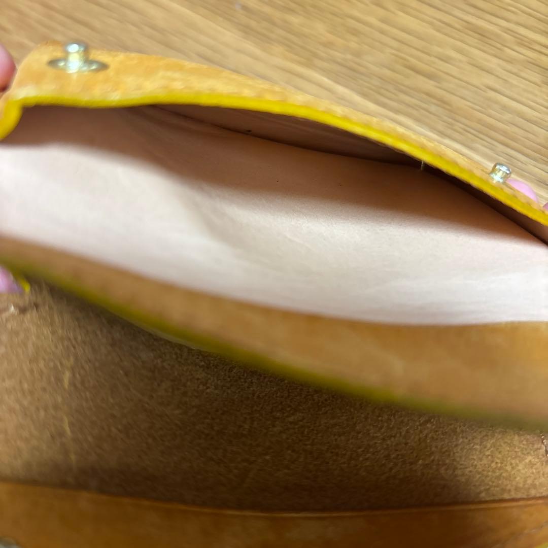 ビアベリー コンパクトウォレット マルチケース