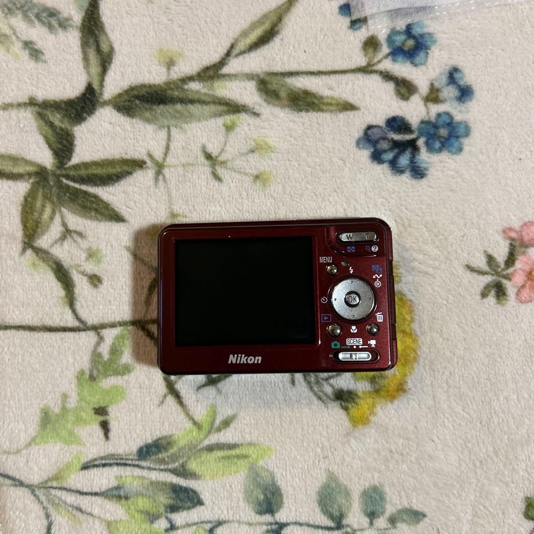 Nikon COOLPIX S3 デジタルカメラ
