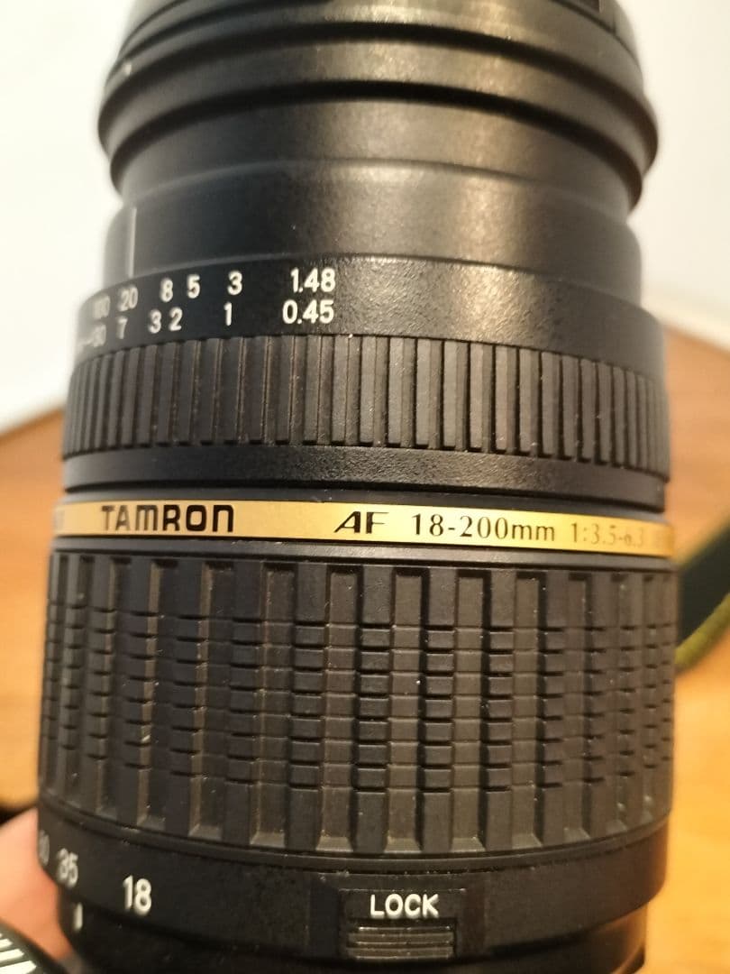Nikon D3000 デジタル一眼レフカメラ TAMRONレンズ