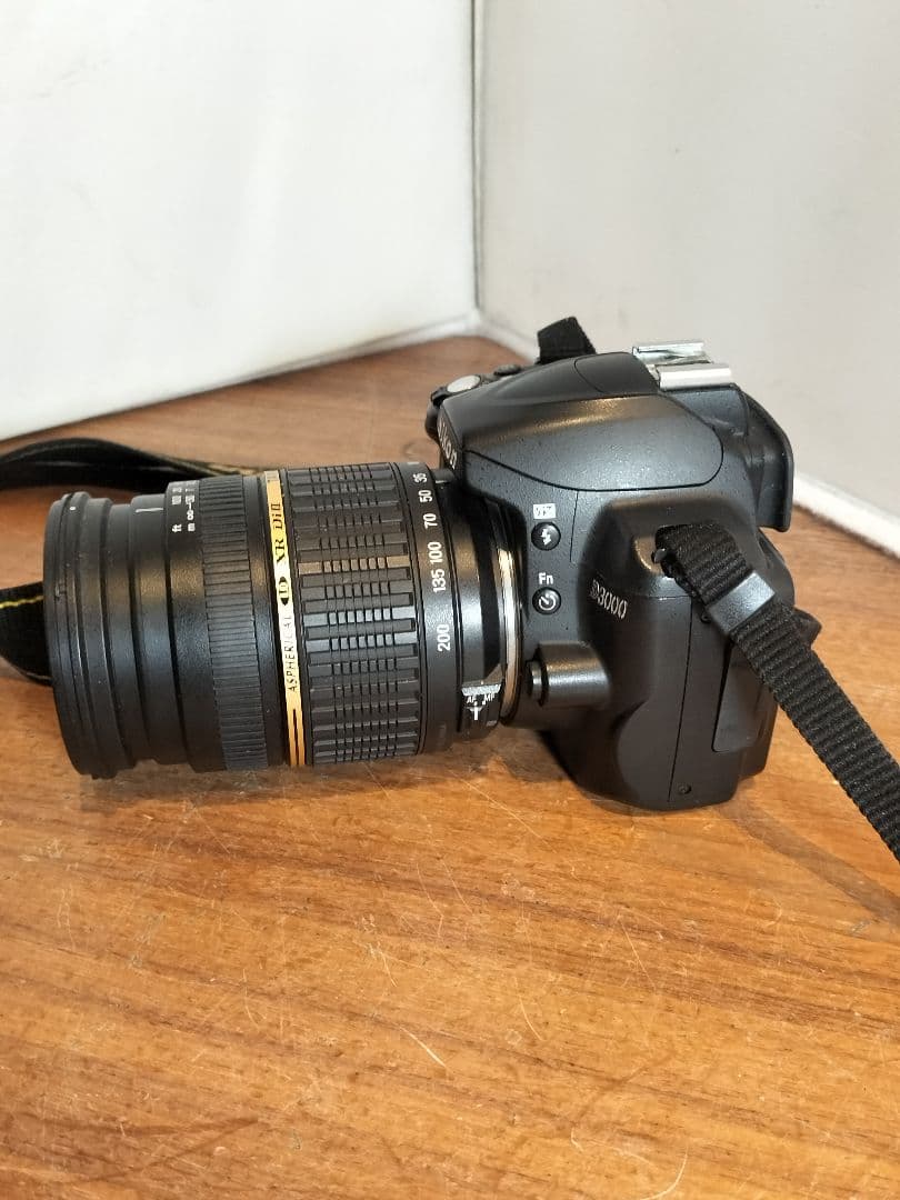 Nikon D3000 デジタル一眼レフカメラ TAMRONレンズ