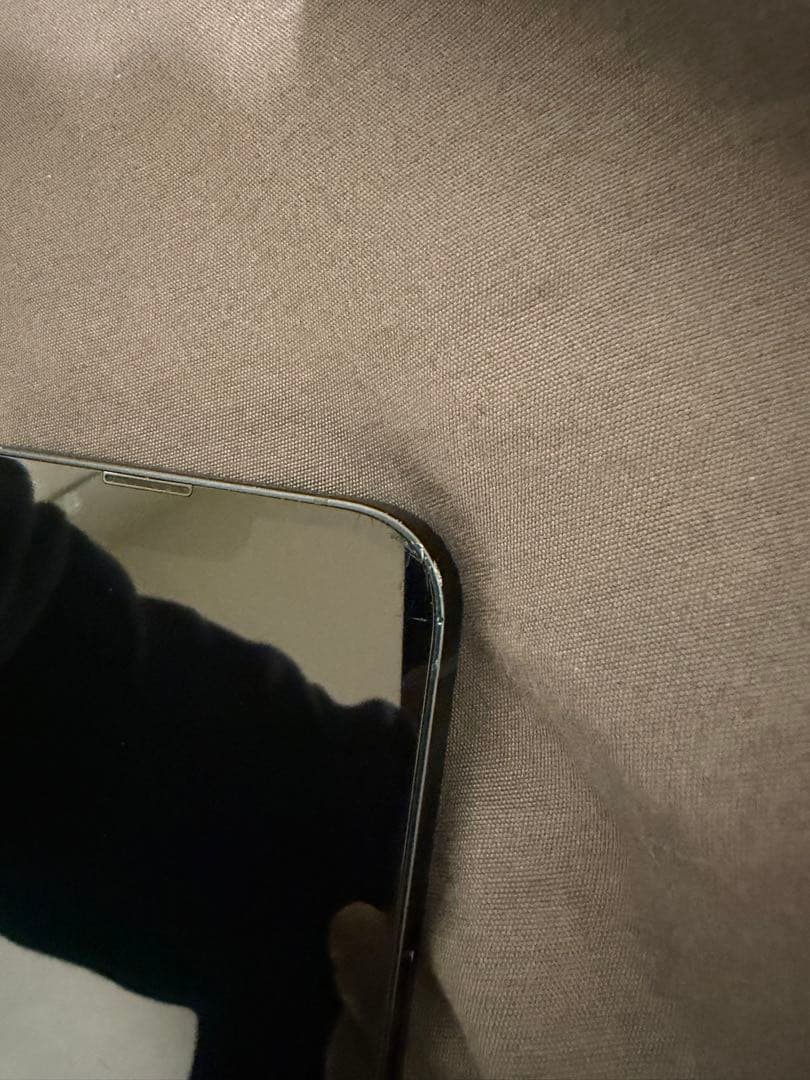 iPhone13 ミッドナイト　128GB 海外製