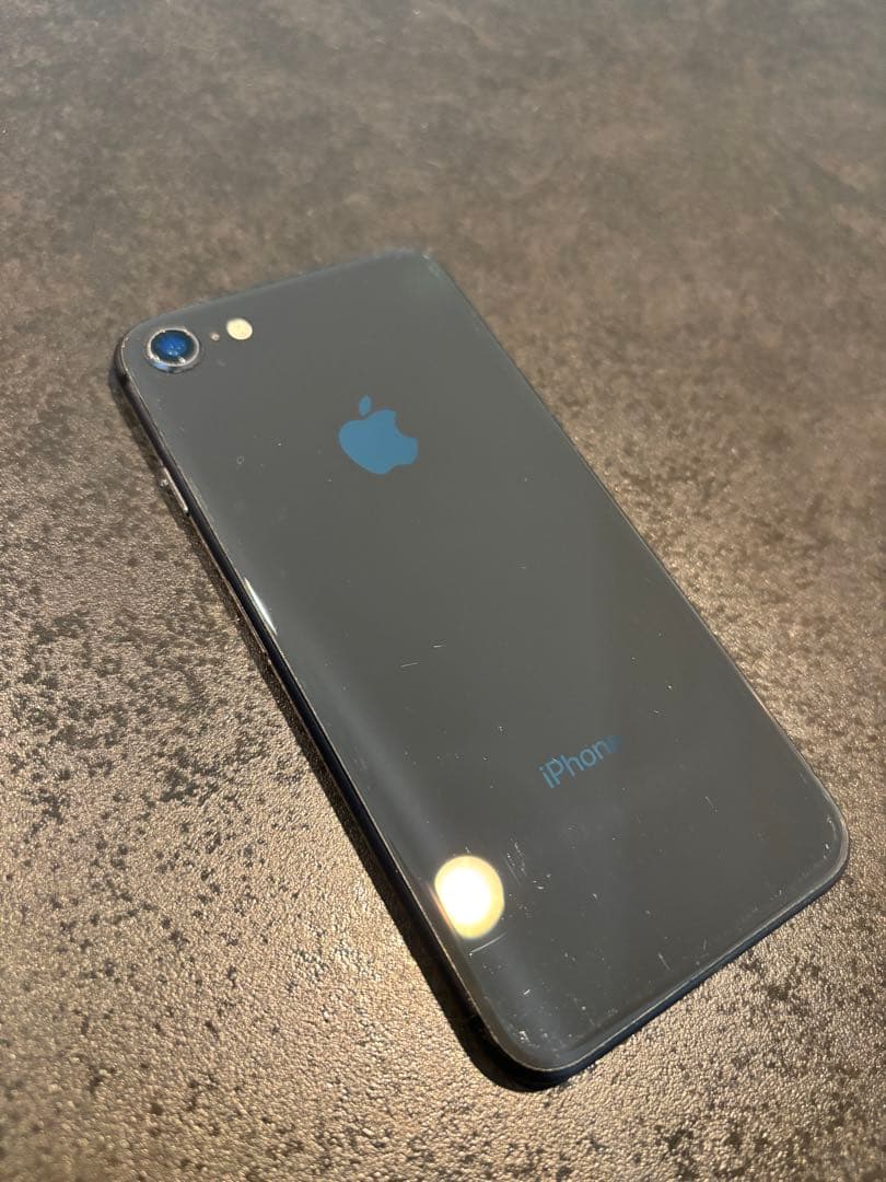 S*）様 iPhone 8 64GB 難アリ(カメラ不良)