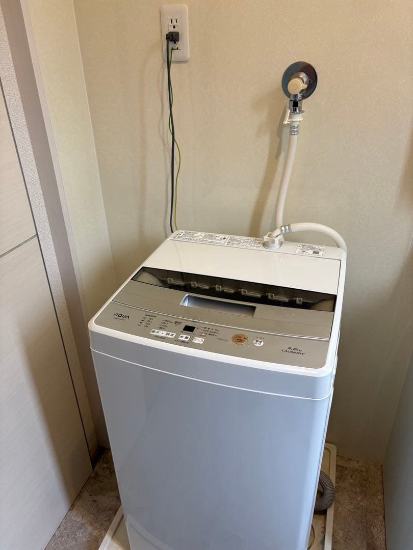 AQUA 縦型洗濯機 4.5kg ホワイト　AQW-S45G
