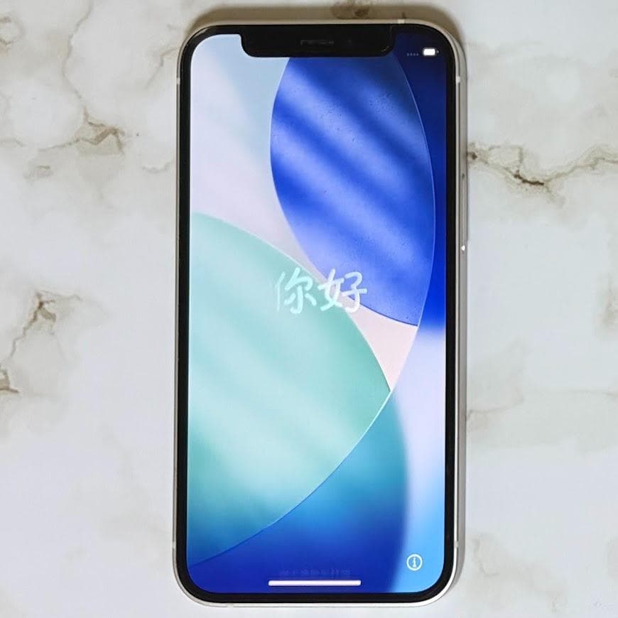 Apple iPhone 12 ホワイト128GB 箱付き