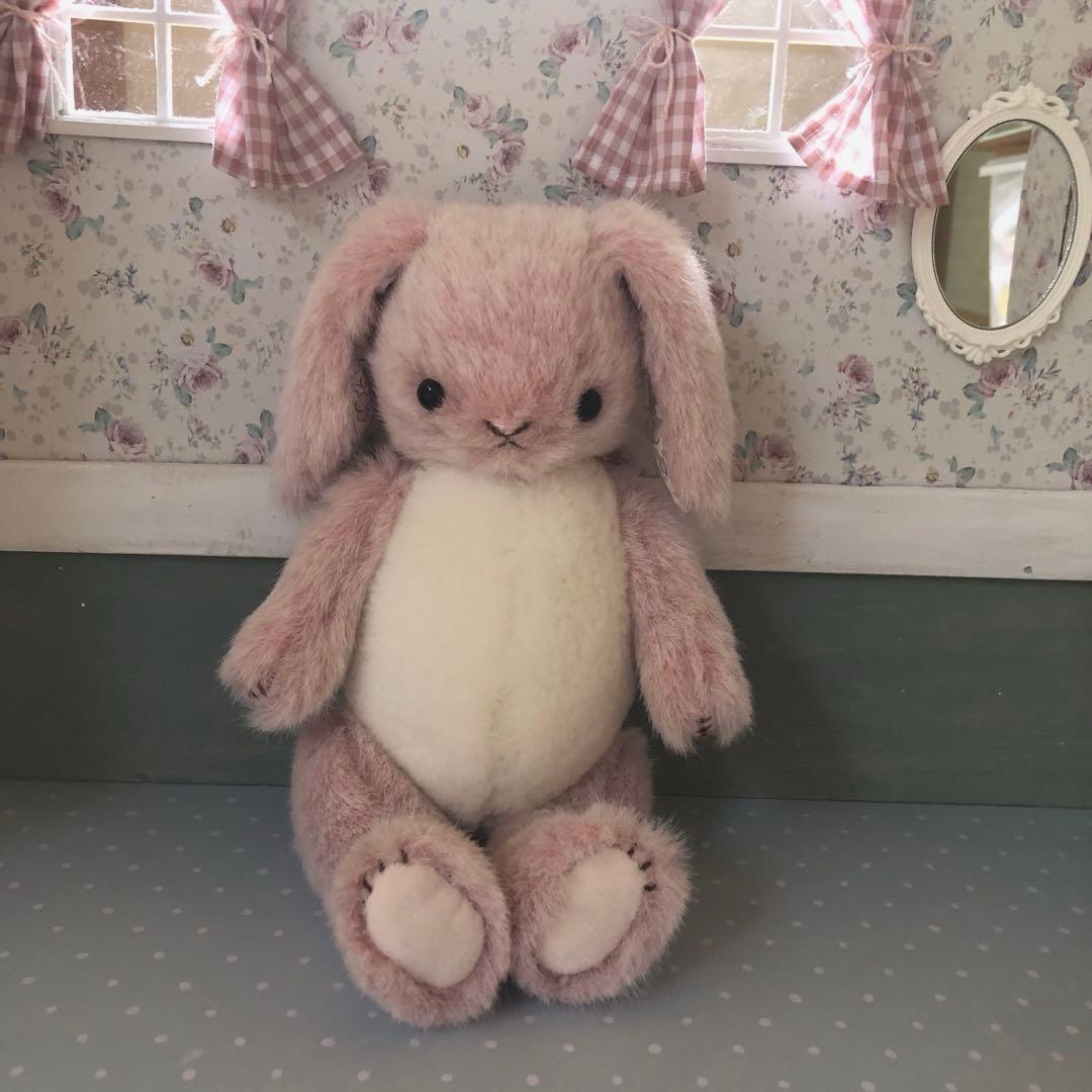 ハンドメイド　pink 花耳ライオンロップちゃんの夏休み