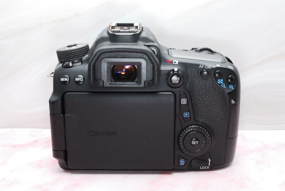 超高画質❤️Canon EOS 70D★Wi-Fi機能搭載★入門機に