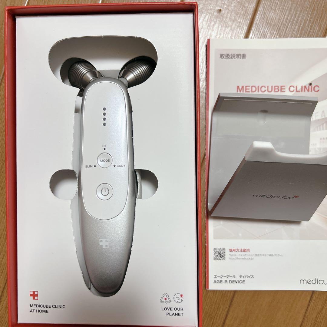 MEDICUBE AGE-R 美顔器 メディキューブ ダーマEMSショット