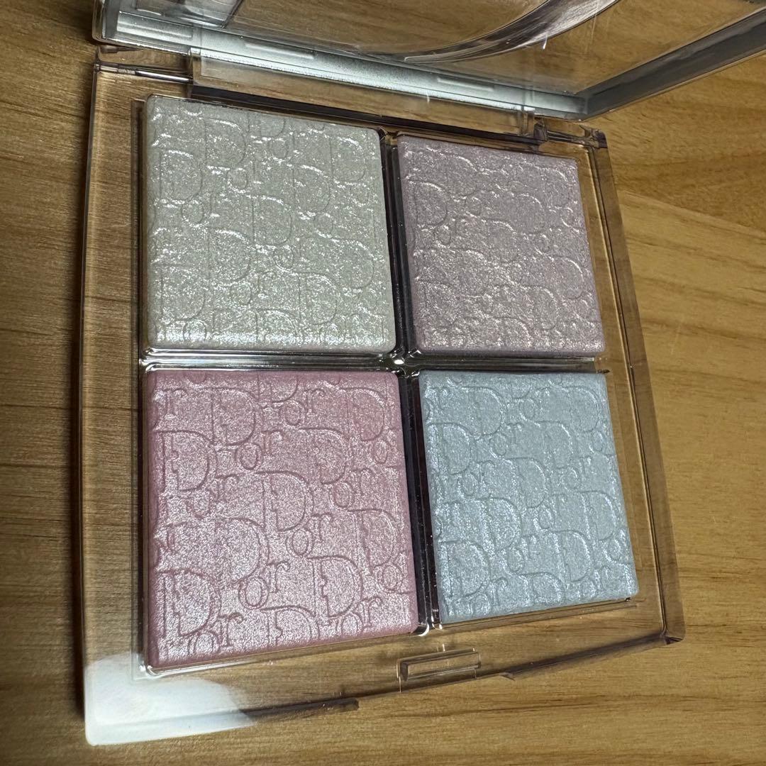 Dior ディオール　バックステージ グロウ マキシマイザー パレット002
