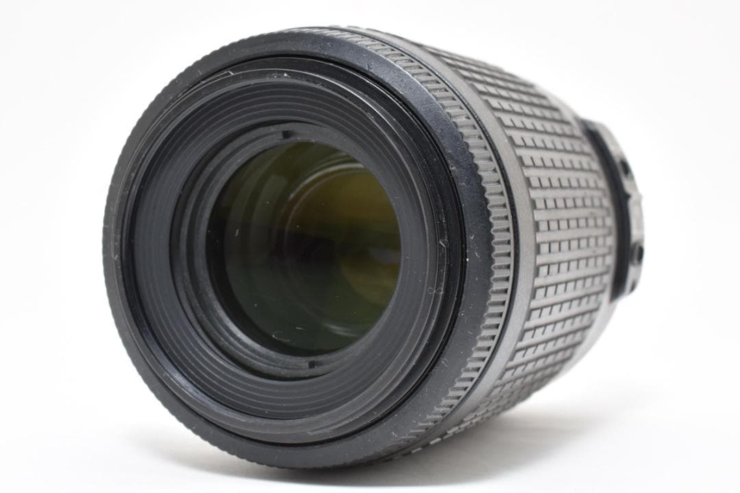 美品 ニコン AF-S 55-200mm F3.5-5.6G DX H142