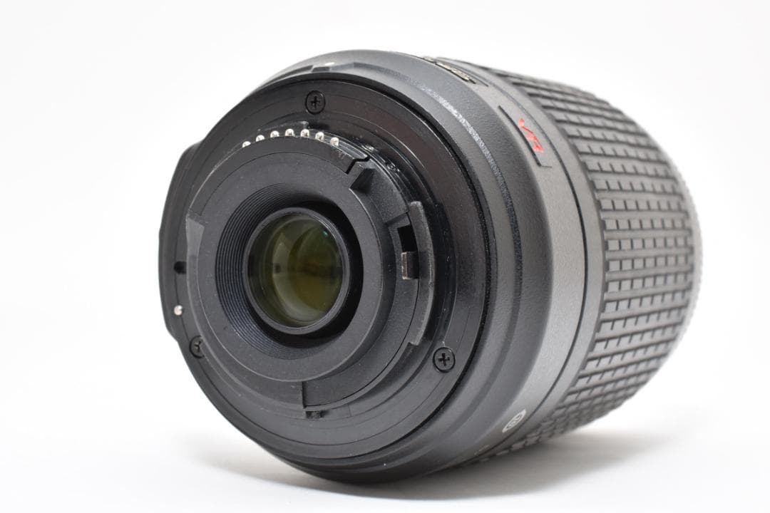 美品 ニコン AF-S 55-200mm F3.5-5.6G DX H142