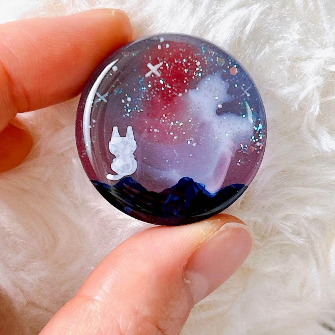 手描き　夜空③   ヘアゴム　ブローチ　レジン　猫　透け感あり