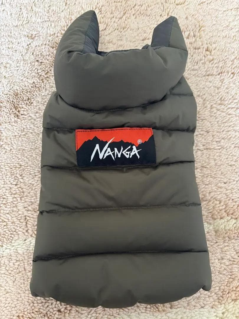 【美品】NANGA ダウンジャケット 犬服 カーキ XS