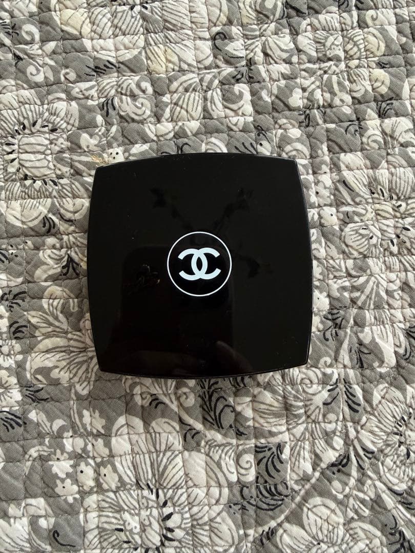 CHANEL RÊVE DE CAMÉLIA レーヴゥドカメリアフェイスパウダー