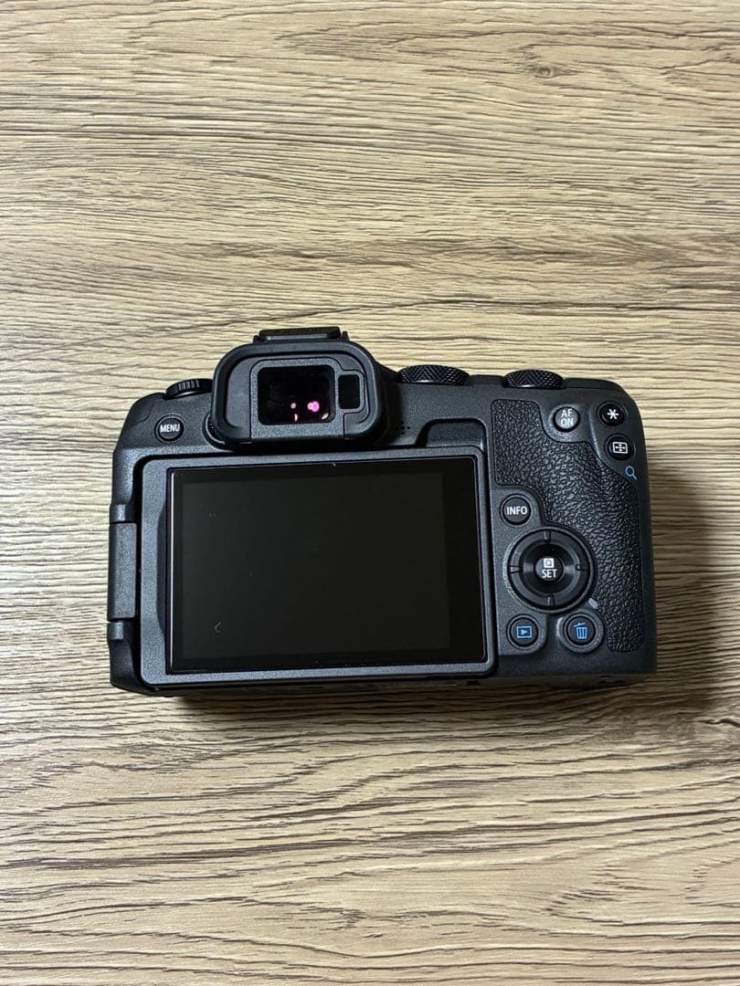 Canon EOS R8 ボディ(美品)