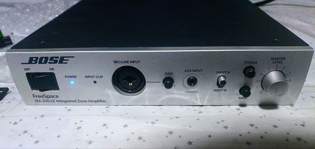 ☆BOSE FreeSpace® IZA250-LZ 高性能 パワーアンプ 中古