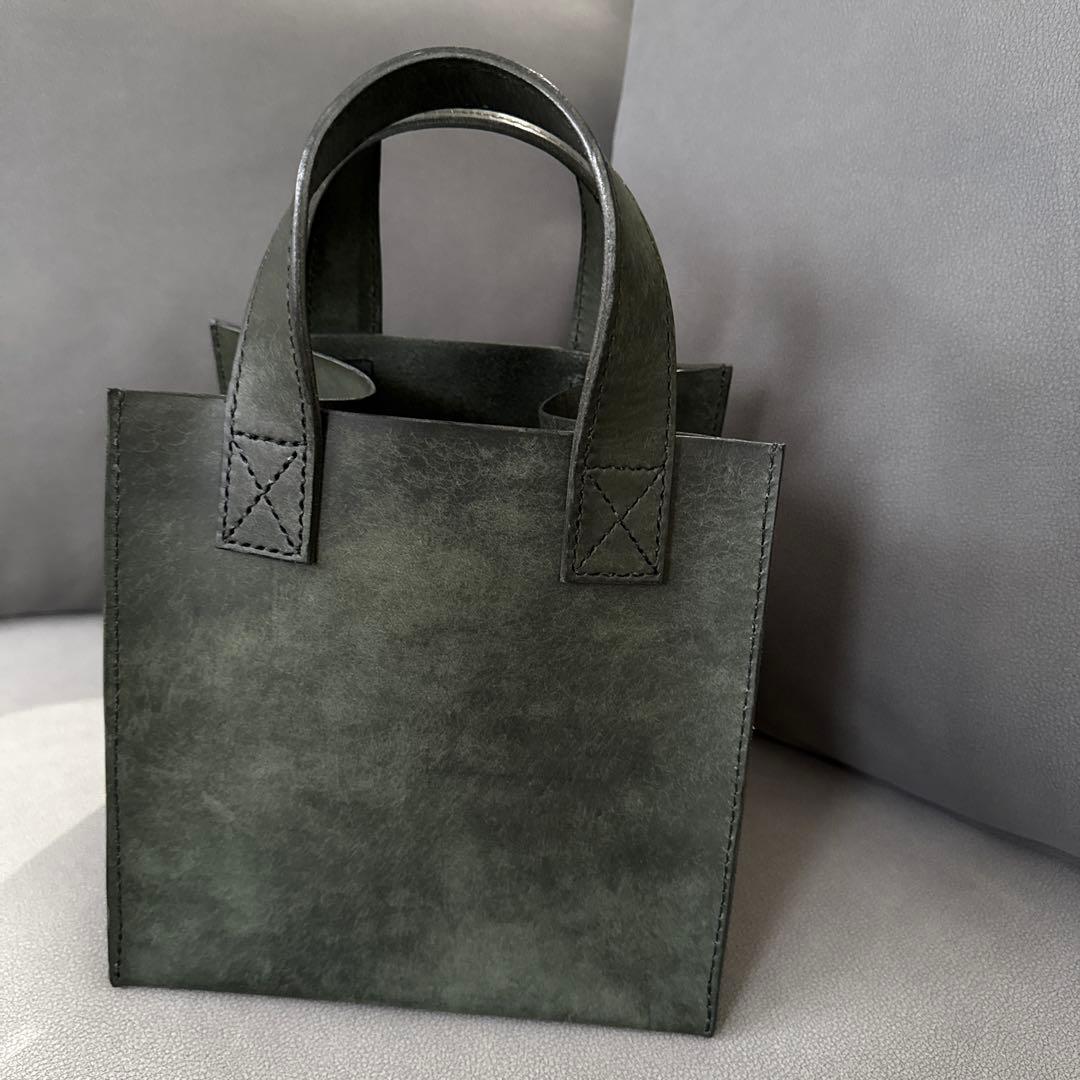 ダークグリーン(アローロ)イタリアレザーマルゴー　トートバッグ　ハンドメイド