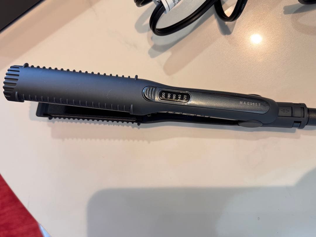 美品 MAGNET Hair Pro ストレートヘアアイロン