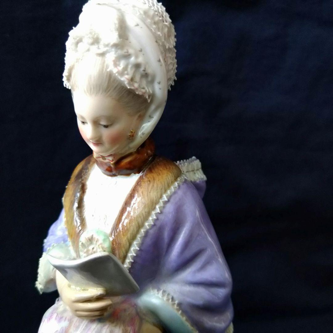 ✤1924年以前マイセン(Meissen)✤『マフを持つ女性』