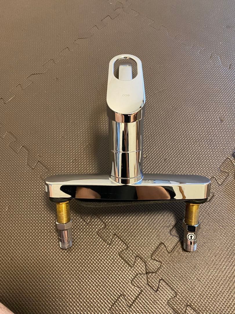 TOTO TKG33Eキッチン用2穴 シングルレバー式混合栓