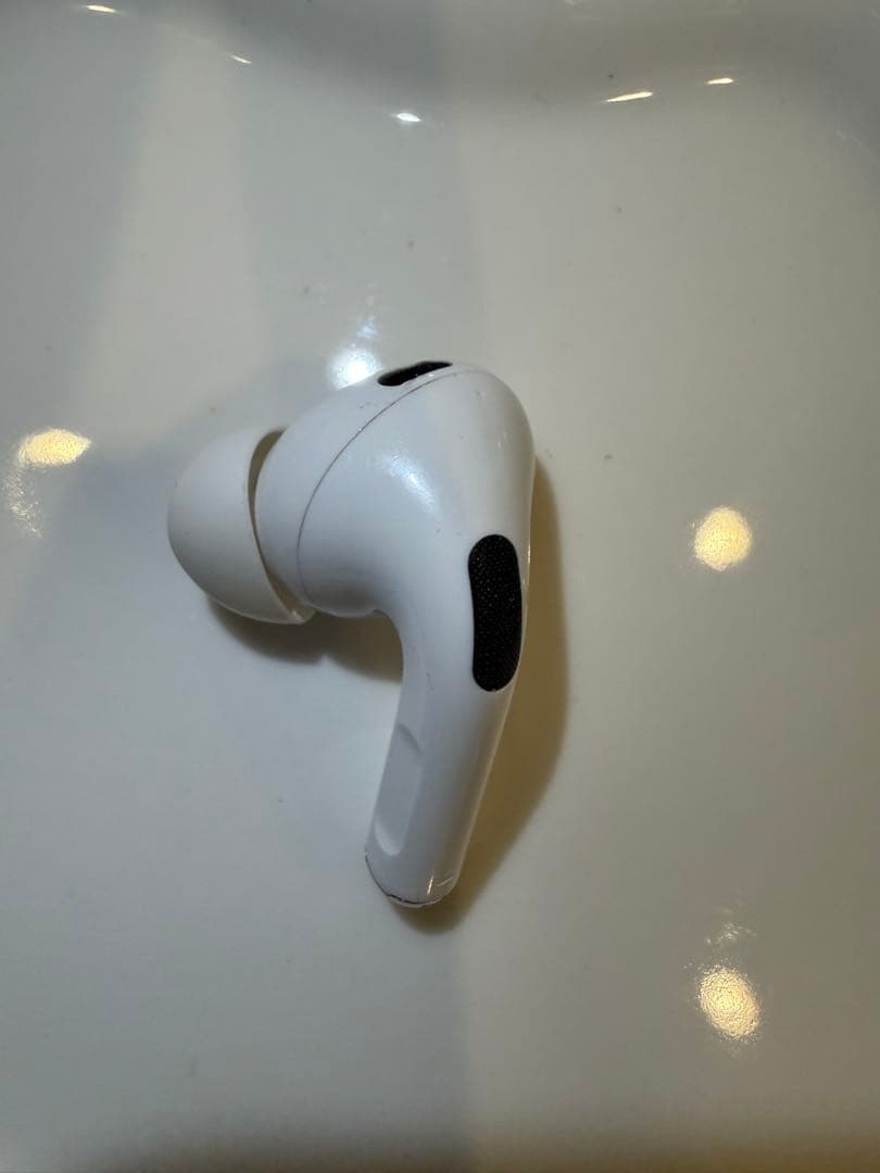 Apple  AirPodsPro 第2世代 L 左耳のみ A2699