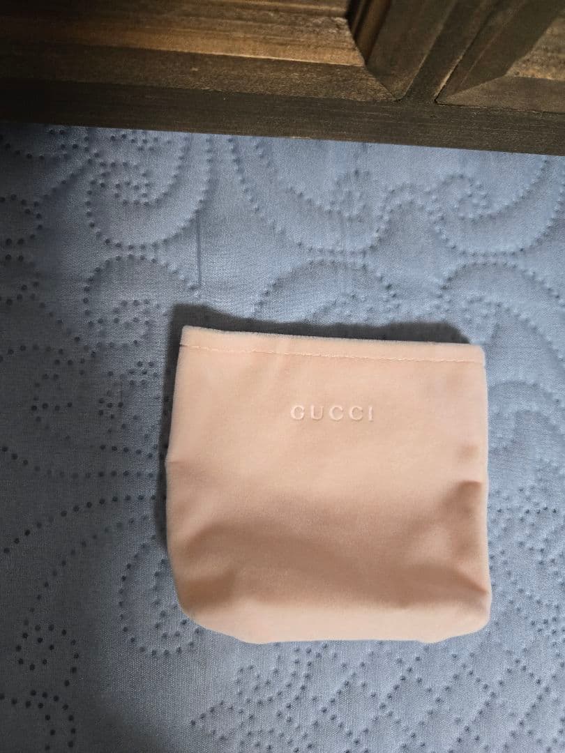 GUCCI 3点セットアイシャドウパレット リップ プレストパウダー